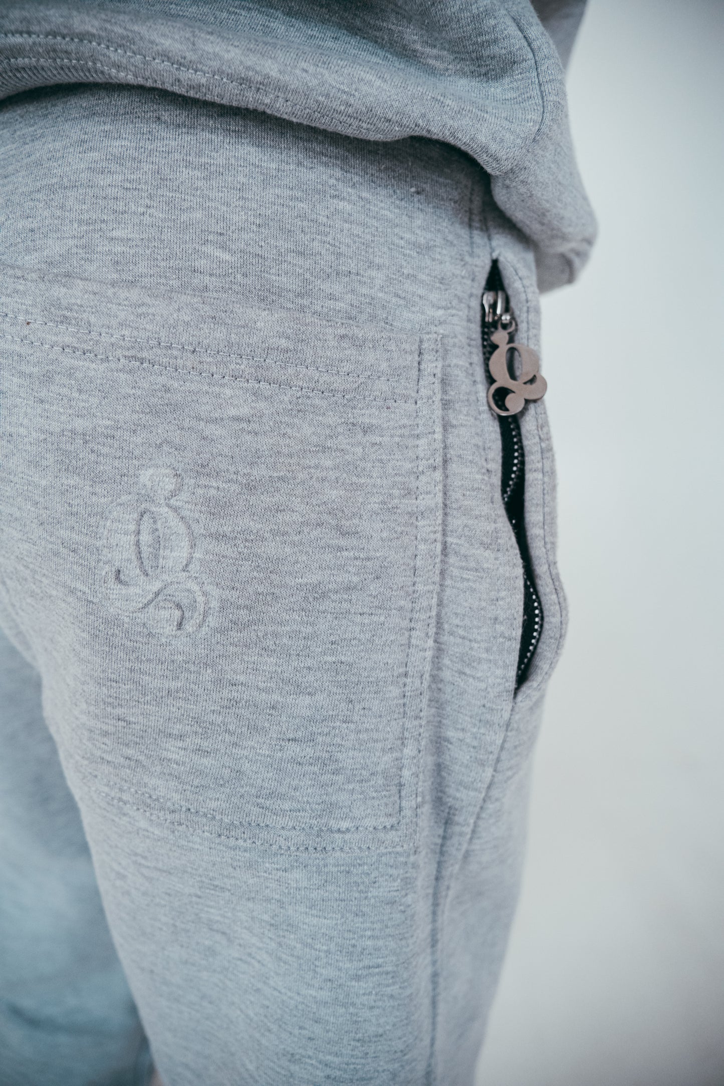 Gramo Genesis Tracksuit – Mist Grey